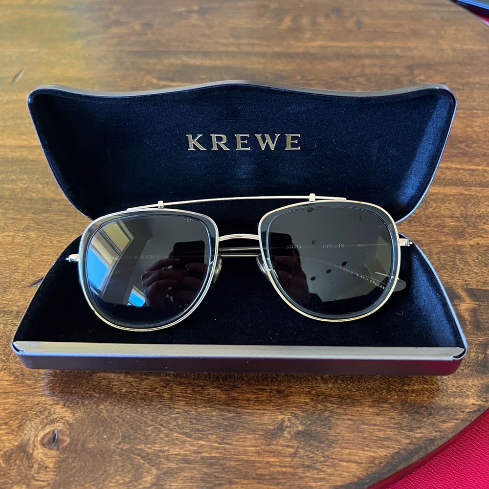 KREWE BRETON gold sunglasses.